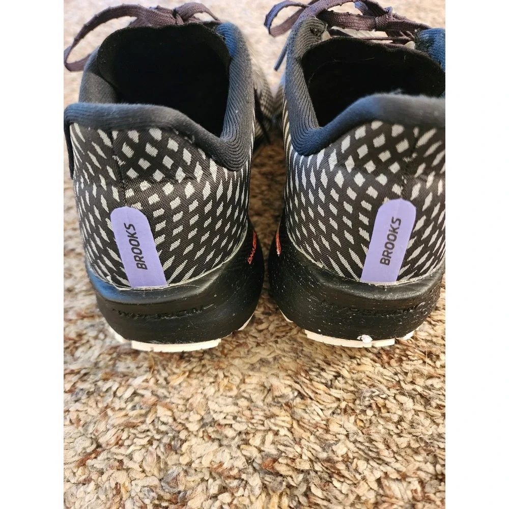 Brooks Hyperion Tempo Womens Running Shoes Black White Orange 1203281B026 Sz 8.5